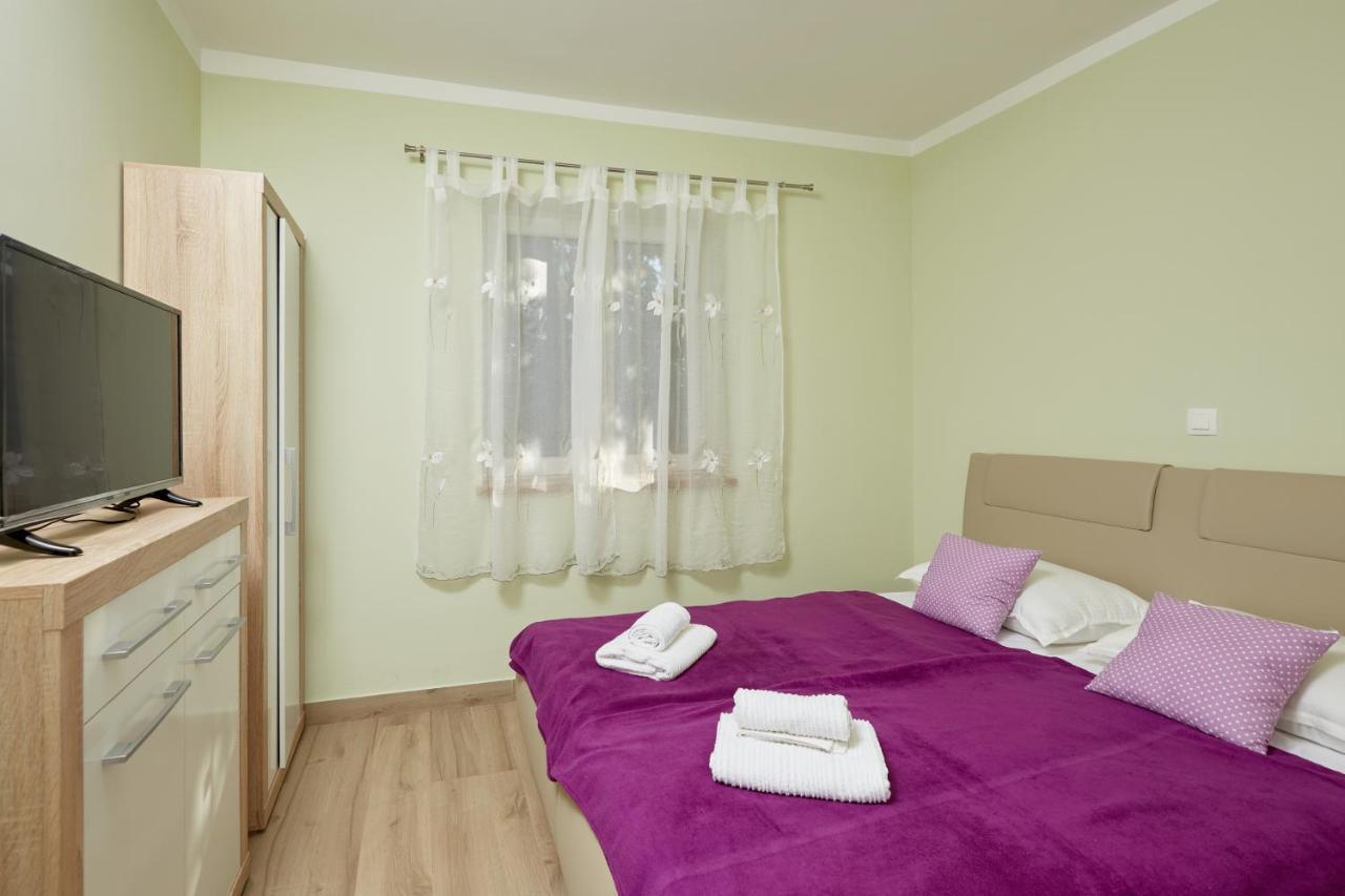 Apartments Nika Turanj Pokoj fotografie